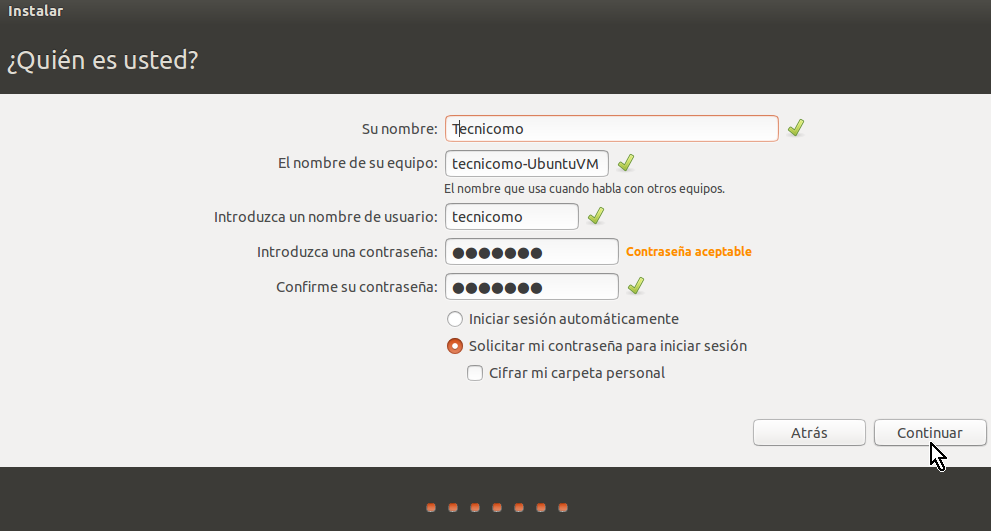 Entrada de detalles del usuario en cómo crear una máquina virtual de Ubuntu en VirtualBox
