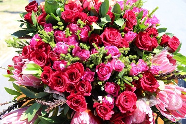 Cómo comprar flores y arreglos en Lilian Rose Flowers