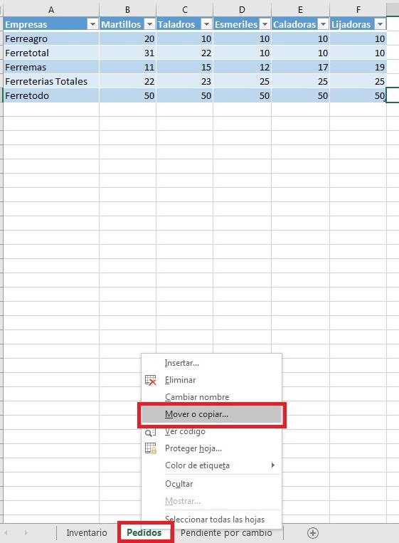 Seleccionar Mover o copiar en cómo copiar una hoja de Excel de un libro a otro