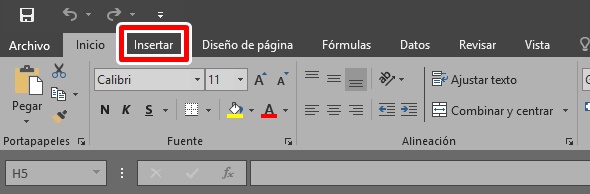 Haz clic en la pestaña insertar en excel